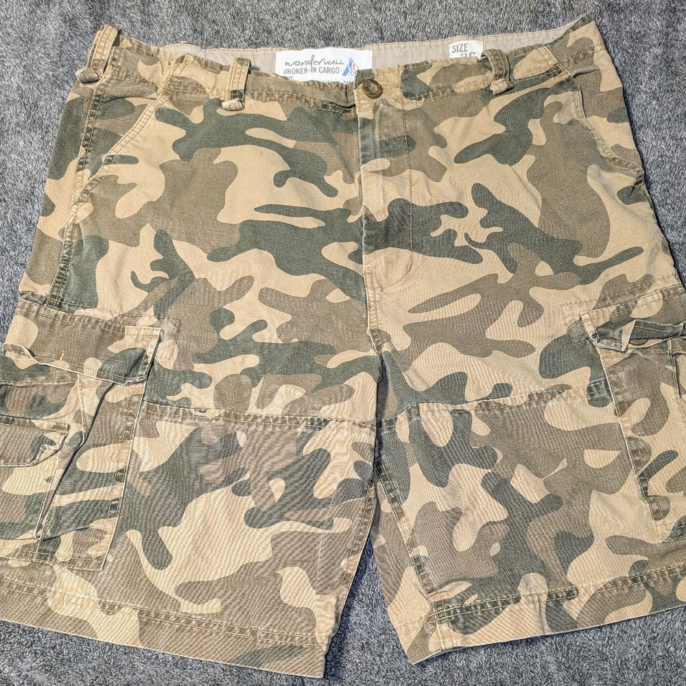 Wonderwall Broken-In Cargo Shorts